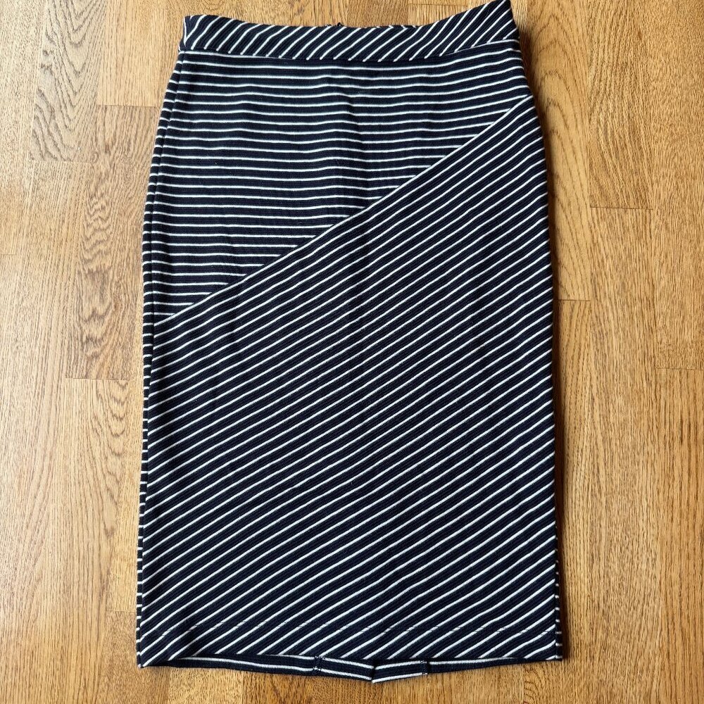 Banana Republic Asymmetrical Striped Skirt Size 0